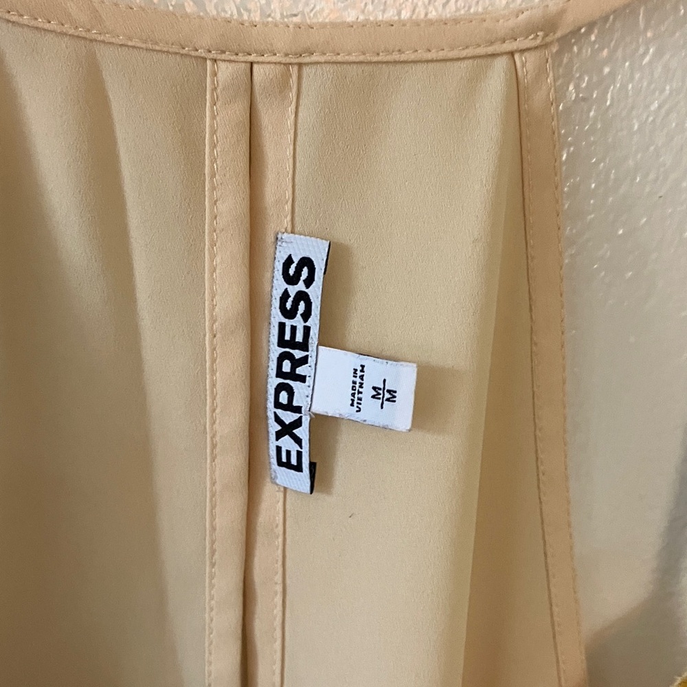 express butter yellow Embroidered racerback cami - Picture 2 of 5